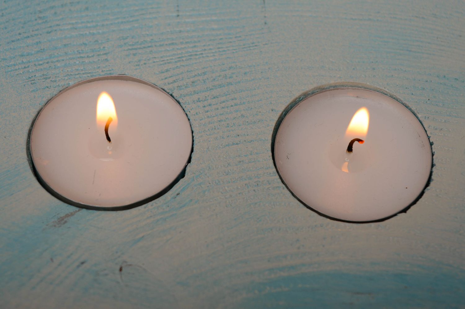 Bougeoir en bois pour deux bougies fait main photo 4