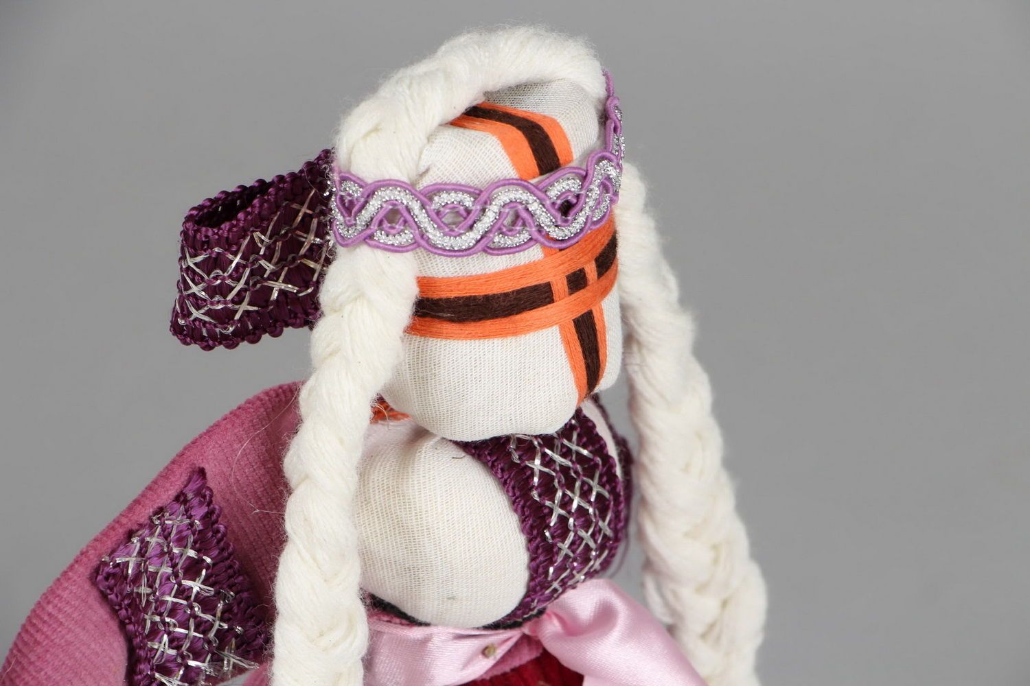 Fabric motanka doll Ukrainian Berehynia photo 4