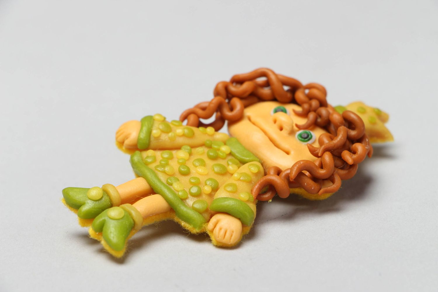 Polymer clay brooch in the shape of princess photo 2