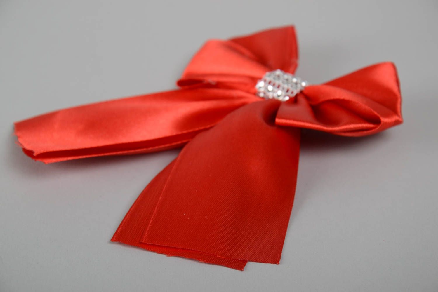 Noeud en satin rouge rubans décoratif original beau accessoire mariage fait main photo 4