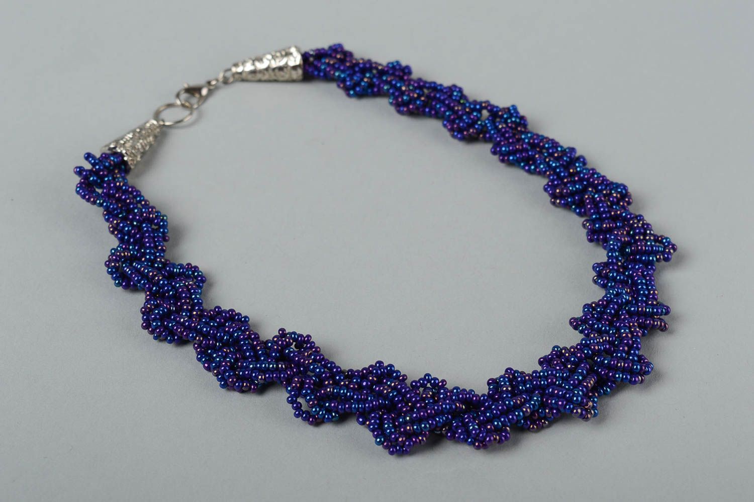 Колье из бисера украшение ручной работы синее плетеное ожерелье из бисера фото 2
