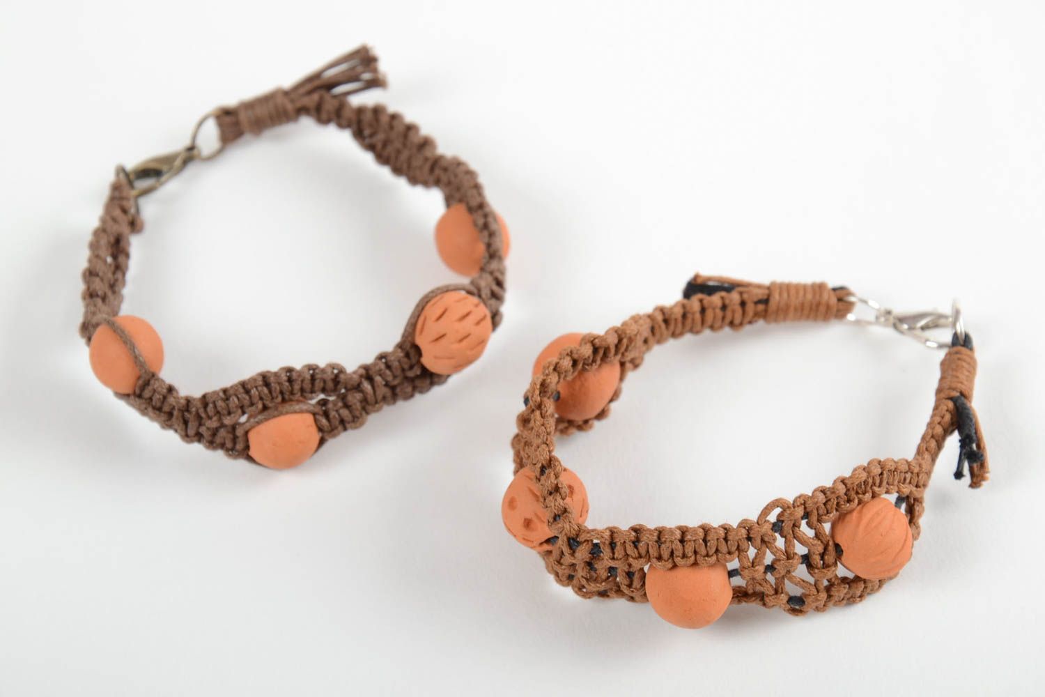 Парные браслеты плетеные из вощеного шнура и керамических бусин 2 шт хенд мейд фото 6