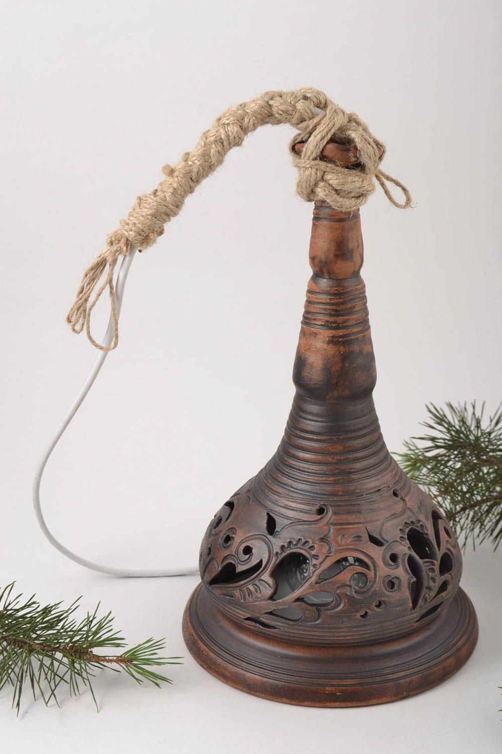 Керамический светильник подарок ручной работы подвесная лампа из глины фото 1