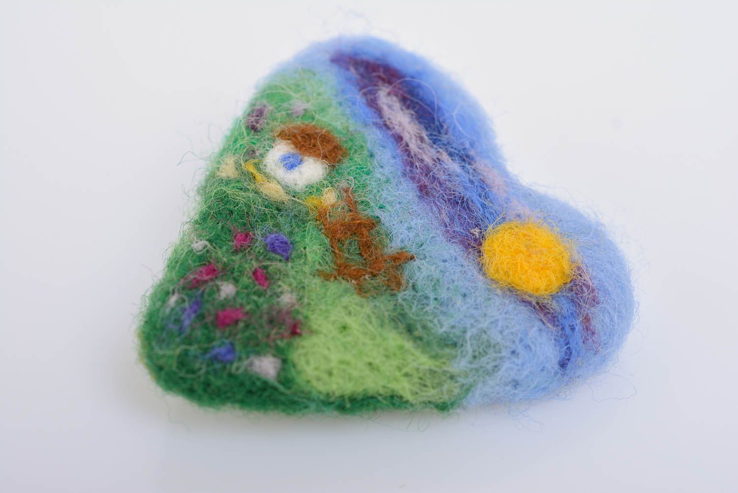 Handmade designer heart shaped soft brooch felted of wool with landscape photo 2