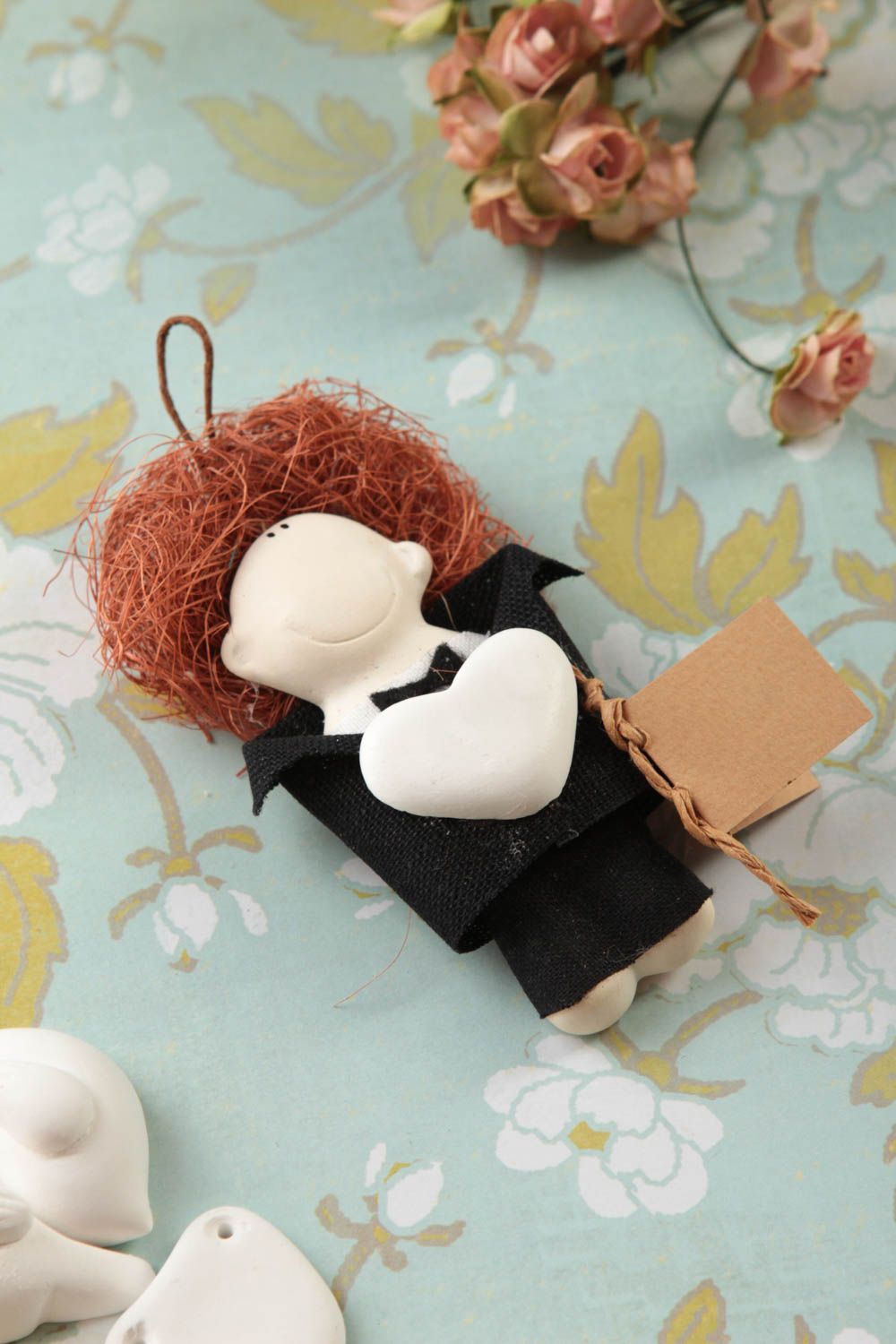 Handmade kleine Puppe Deko zum Aufhängen Designer Geschenk aus Gips originell foto 1