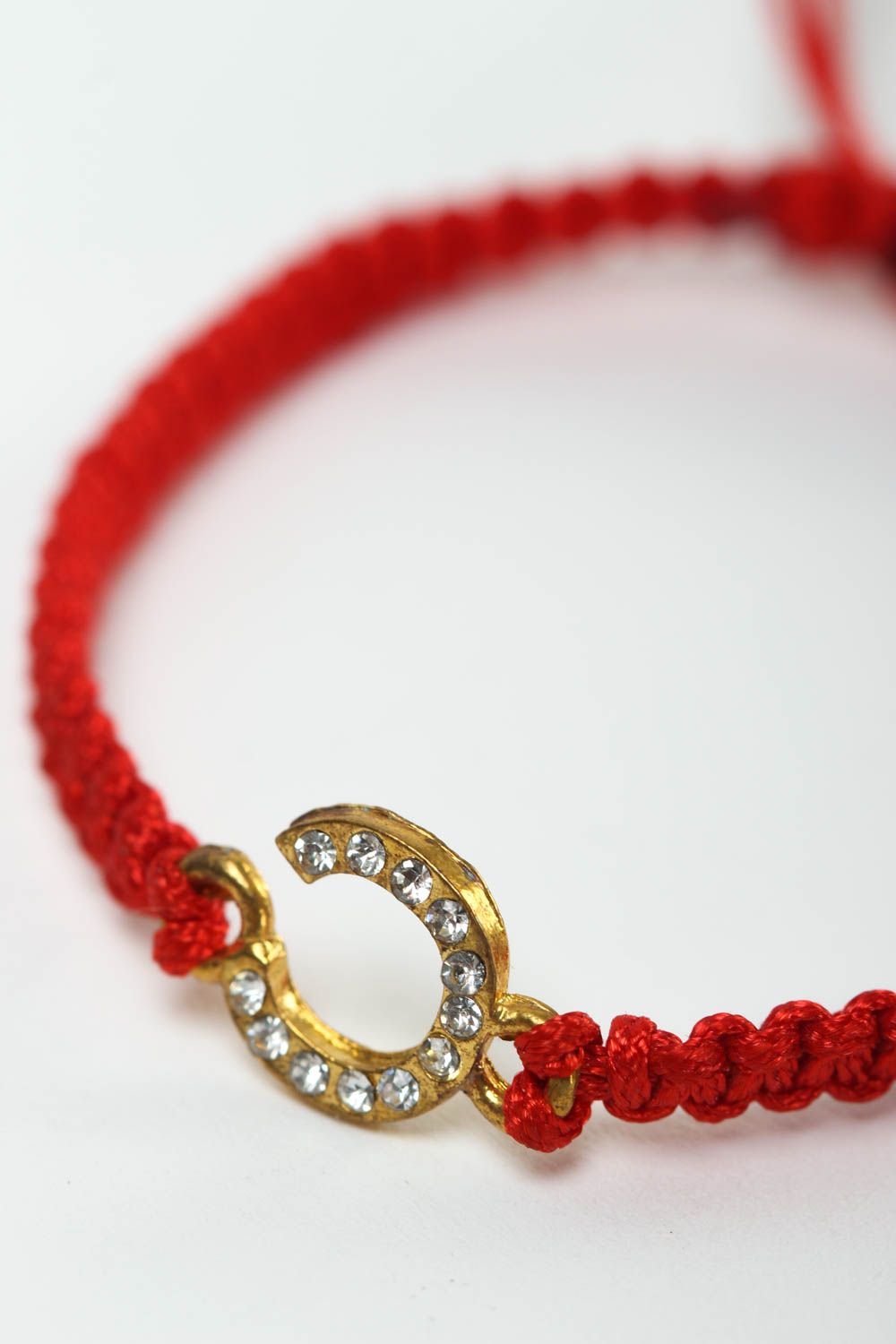 Bracelet textile Bijou fait main rouge design Accessoire femme original photo 3