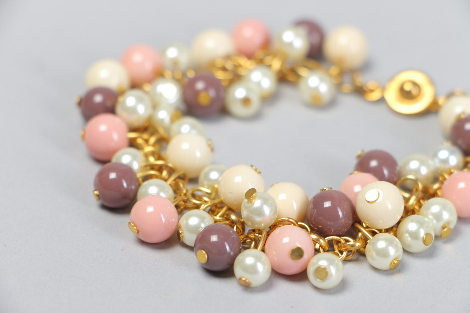 Bracelet en perles fantaisie de couleurs délicates fait main cadeau pour femme photo 5