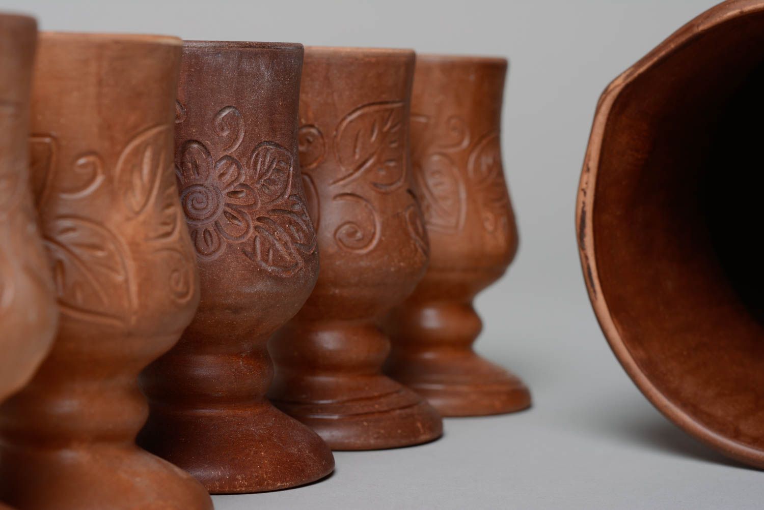 70 oz ceramic handmade terracotta wine pitcher with 6 wine goblets 3,8 lb photo 3