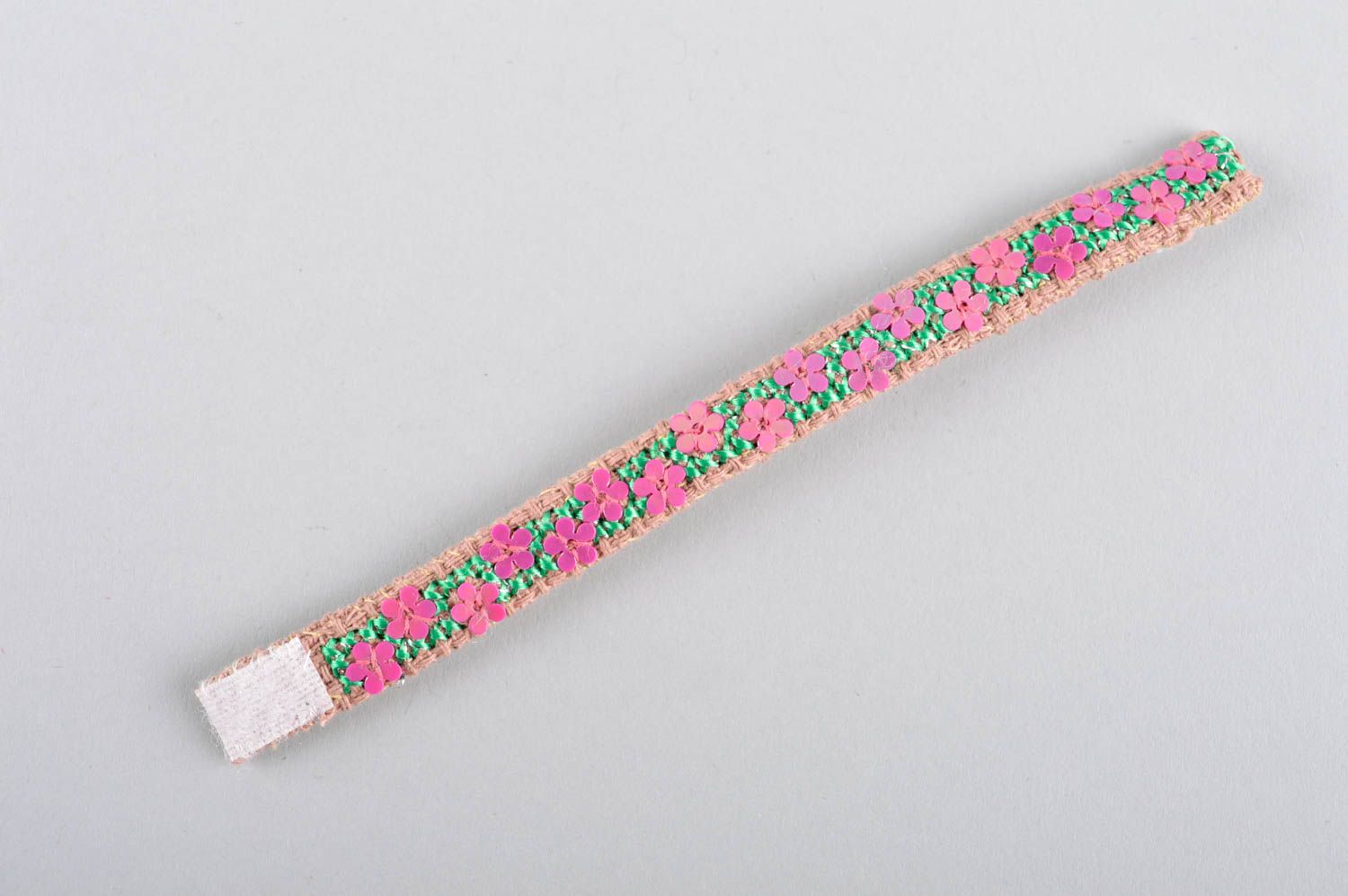 Bracelet avec fleurs Bijou fait main fin rose textile brodé Cadeau pour ado photo 5
