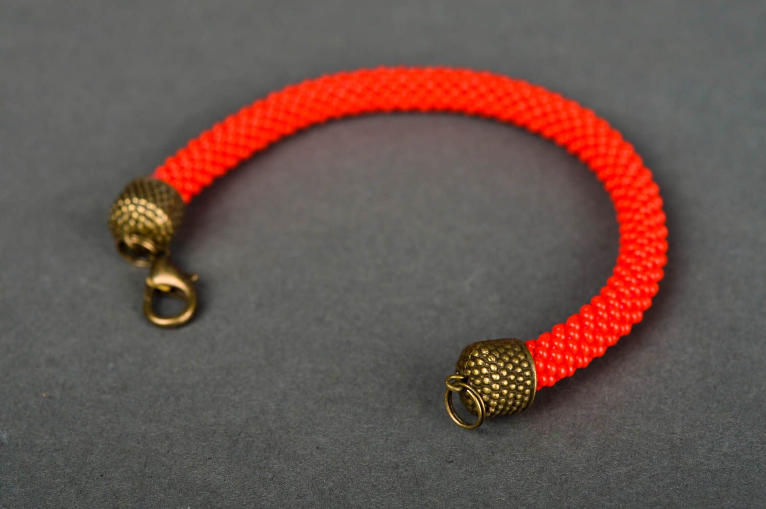 Браслет из бисера ручной работы модный браслет красный украшение из бисера фото 4