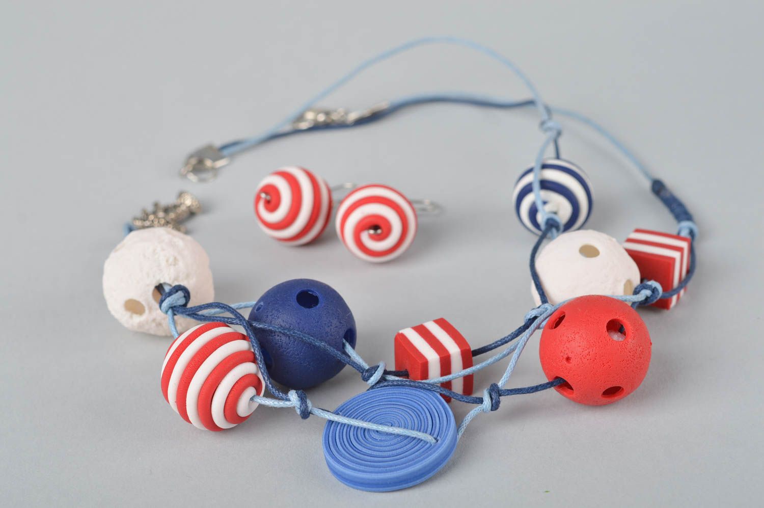 Ceramic bright beads' necklace on three cords with white, red, blue large beads photo 5