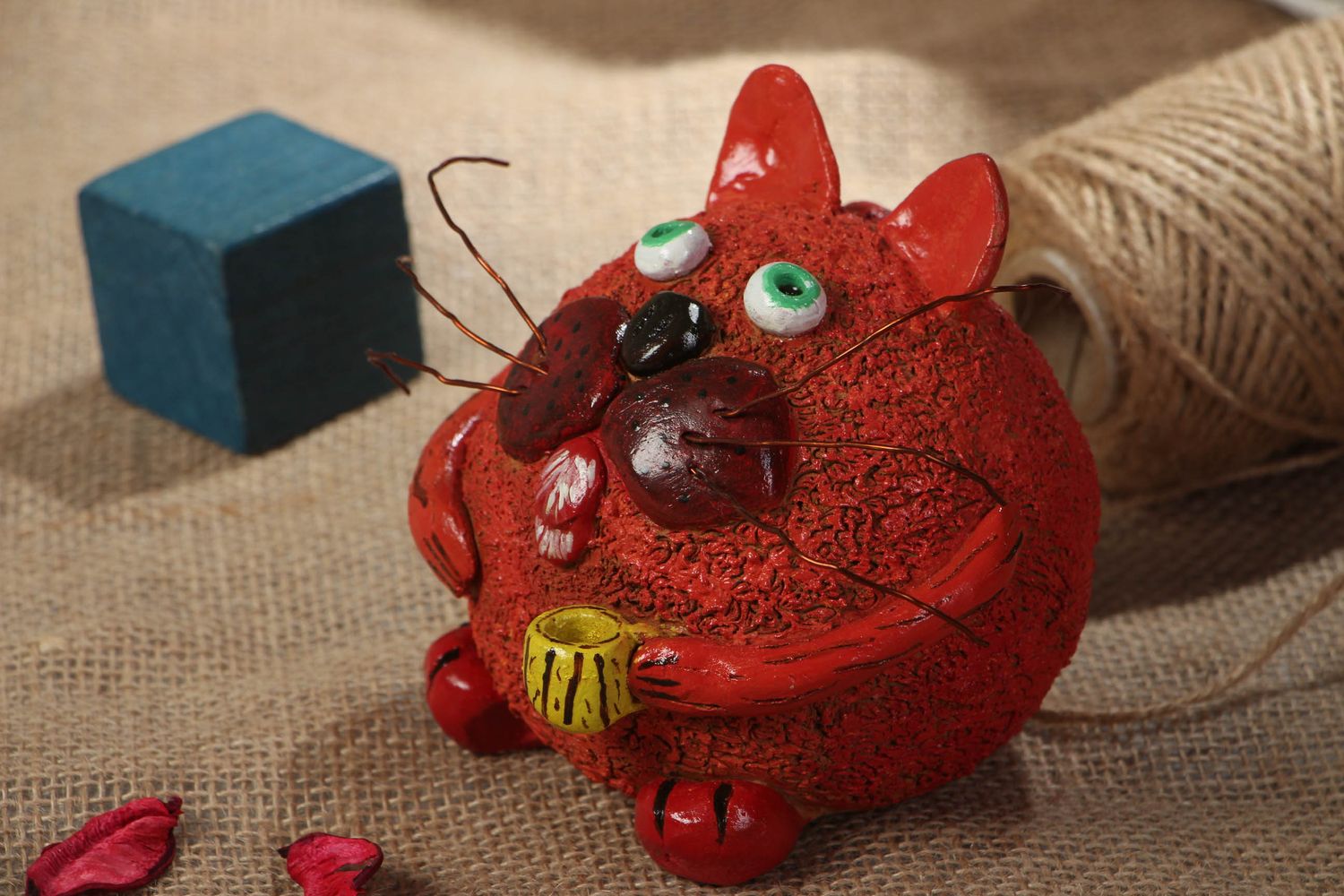 Statuetta gatto in argilla fatta a mano figurina decorativa in ceramica 
 foto 5