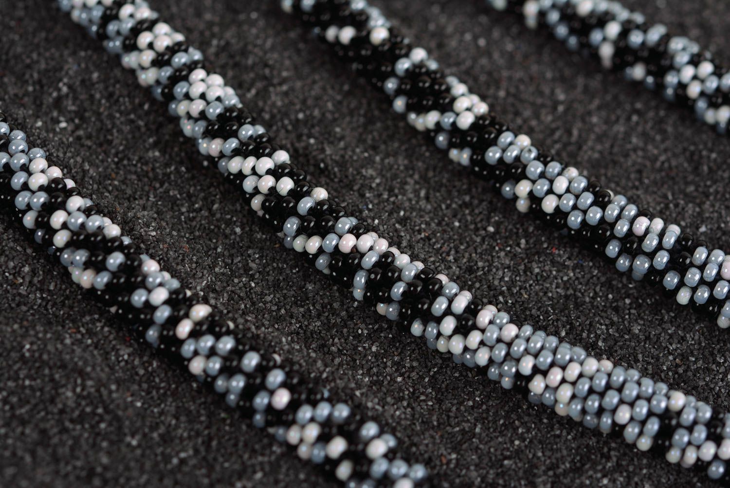 Beautiful handmade beaded necklace woven lariat necklace beadwork ideas photo 5