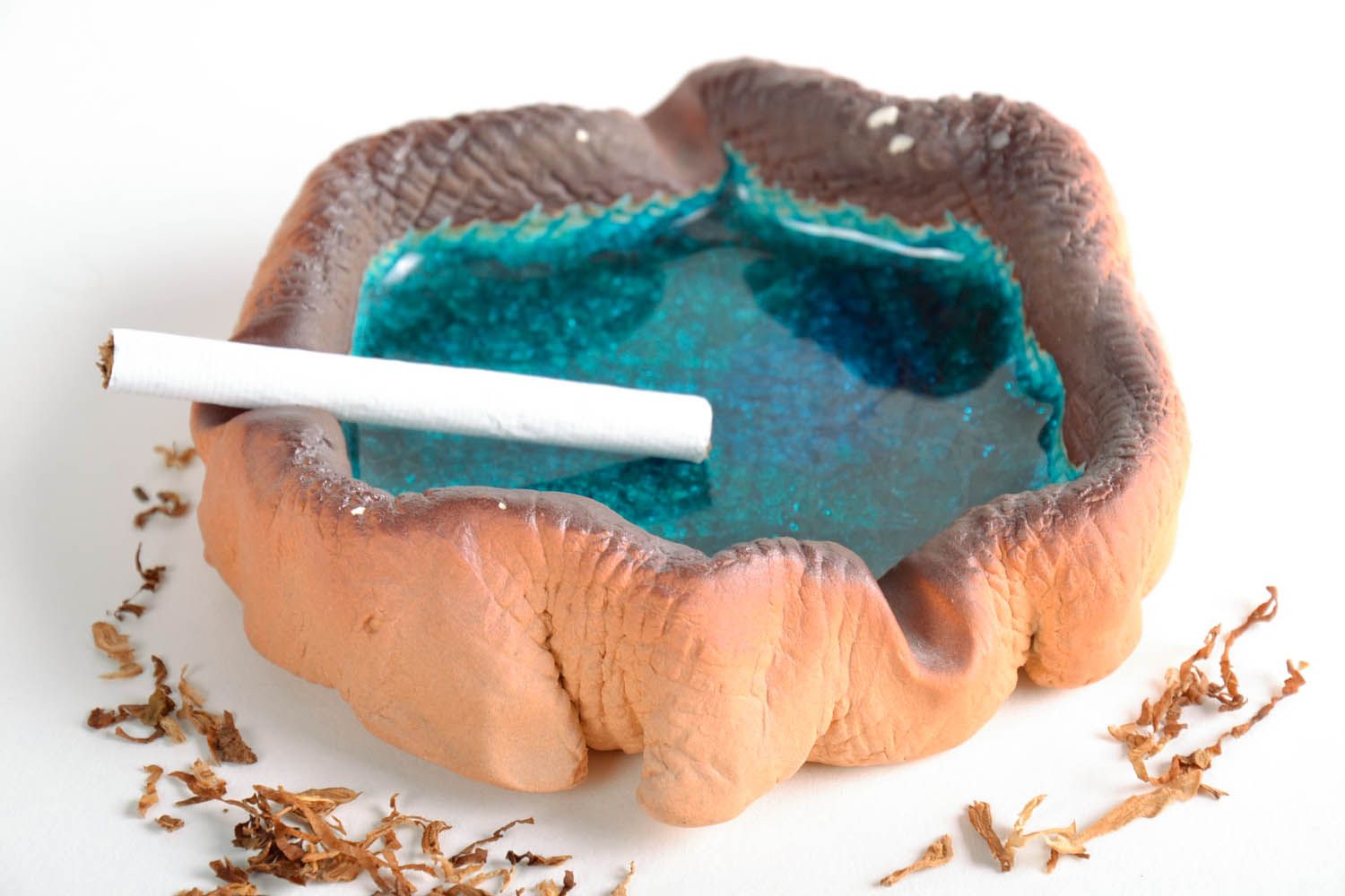 Blue clay ashtray photo 1