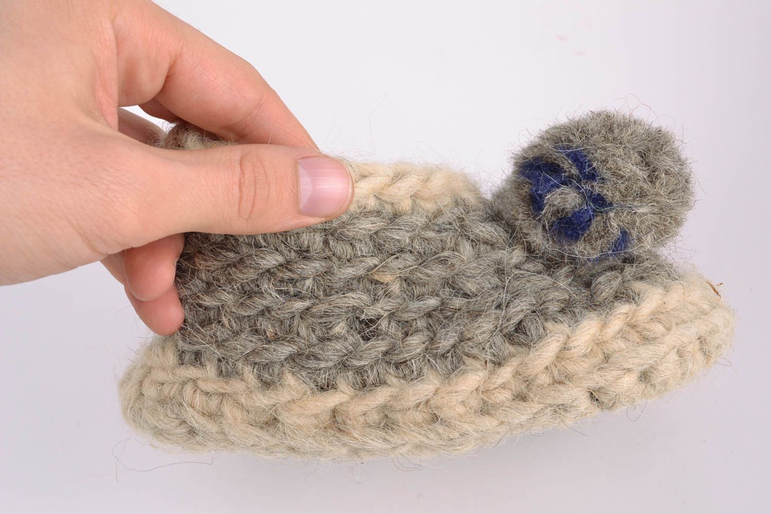 Pantuflas de lana grises para niños foto 2
