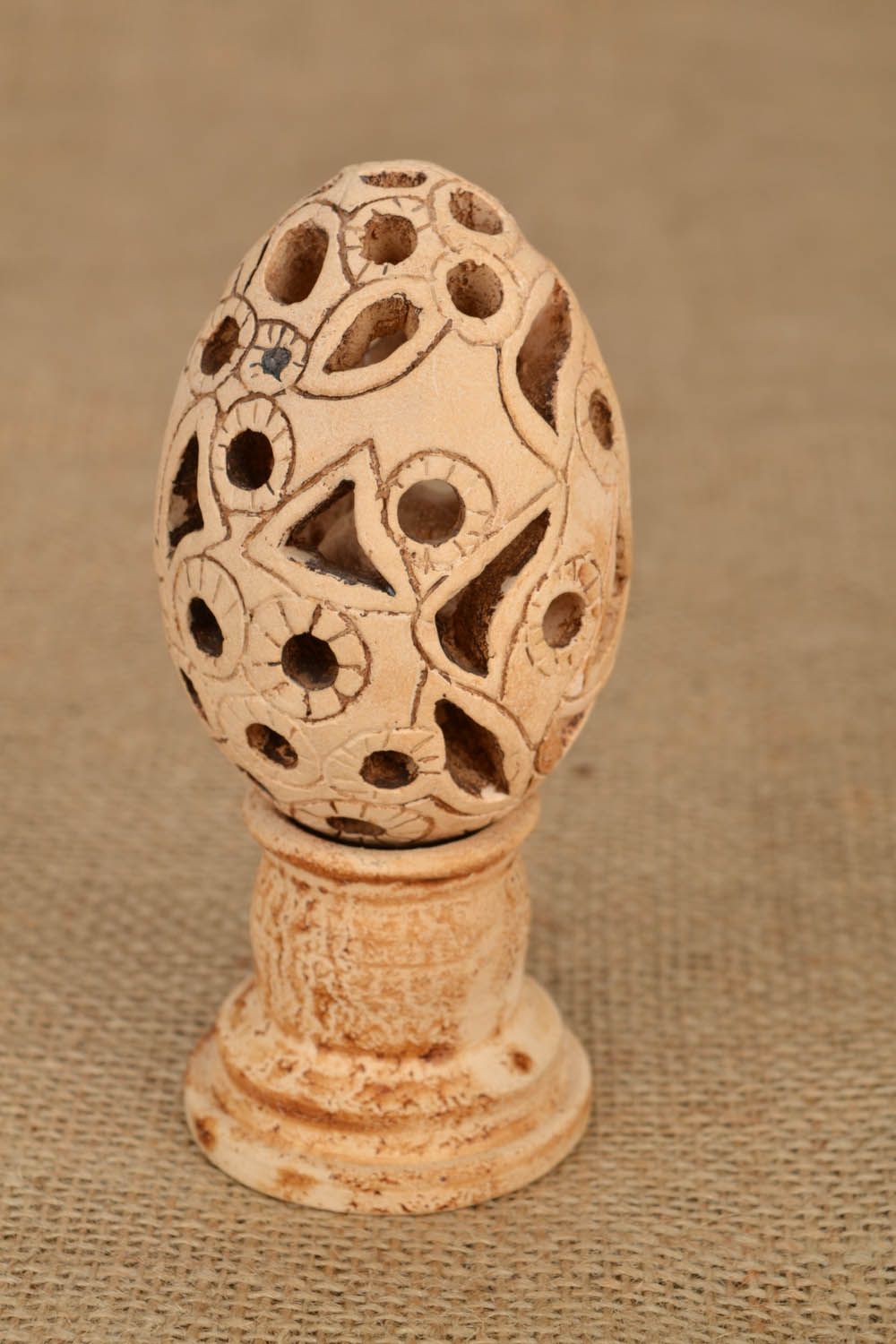 Ceramic egg on stand  photo 1