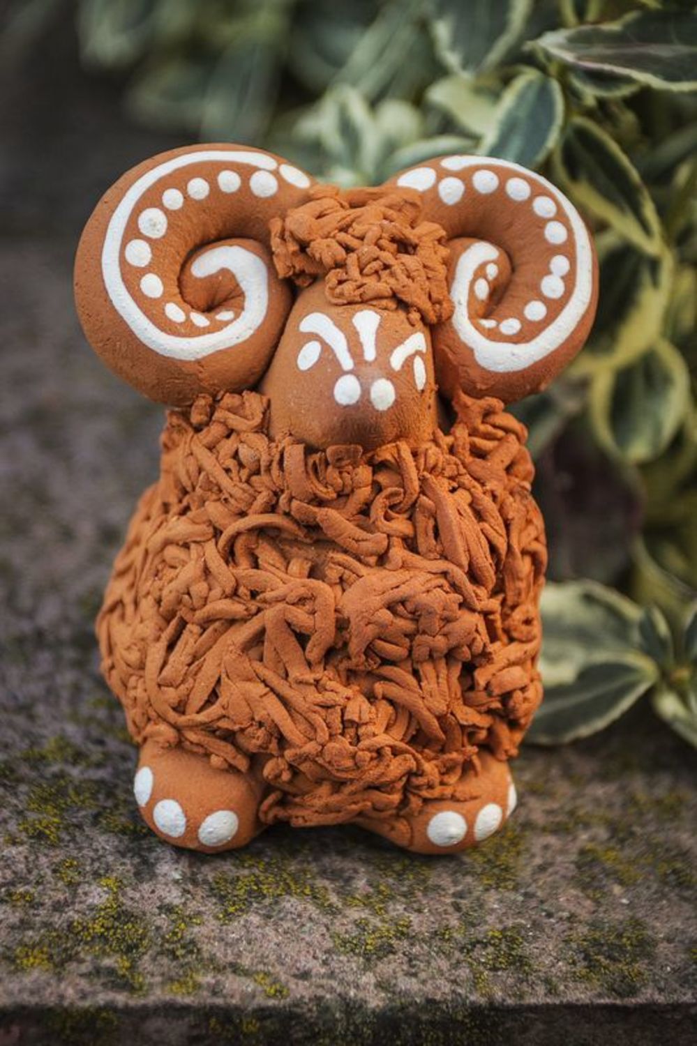 Clay statuette in the shape of a ram photo 1