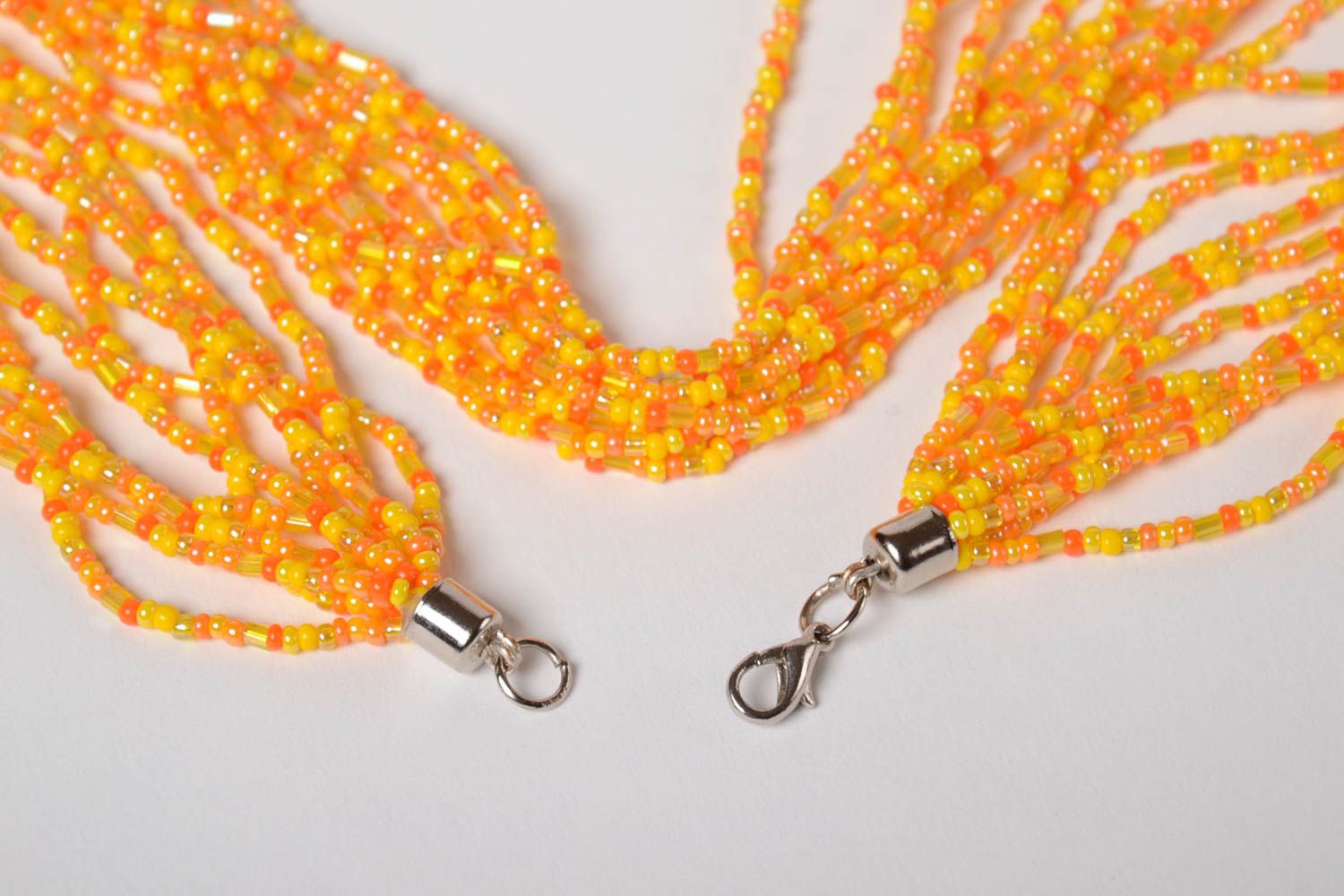 Long collier orange multirang en perles de rocaille fait main original femme photo 3