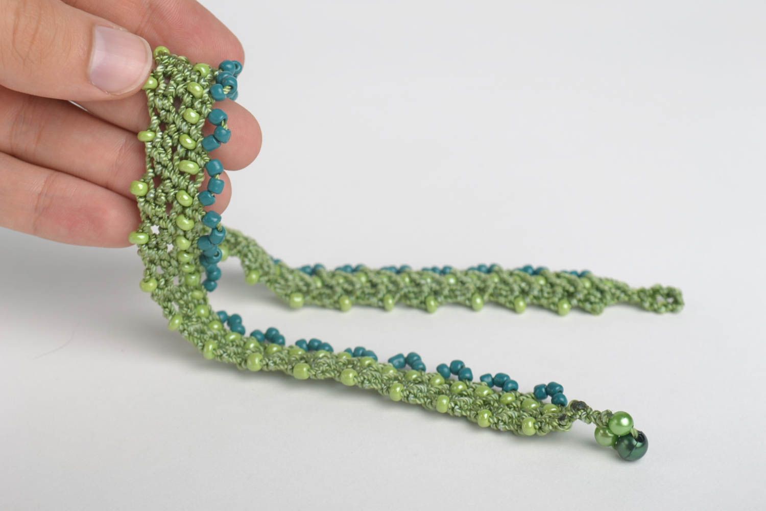 Collier textile Bijou fait main vert fils perles macramé ankars Accessoire femme photo 5