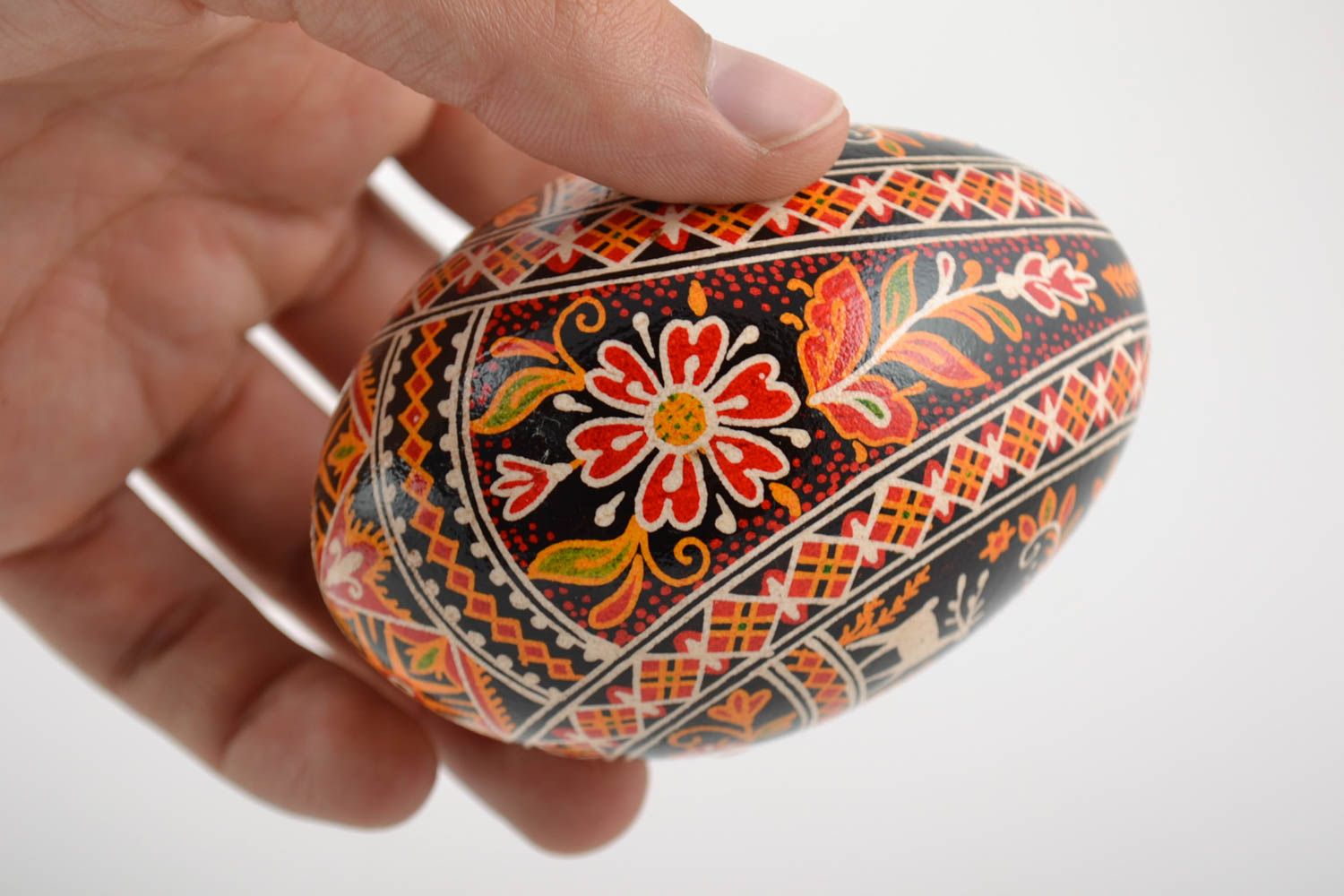 Huevo de Pascua pintado con acrílicos hecho a mano decoración pascual foto 2