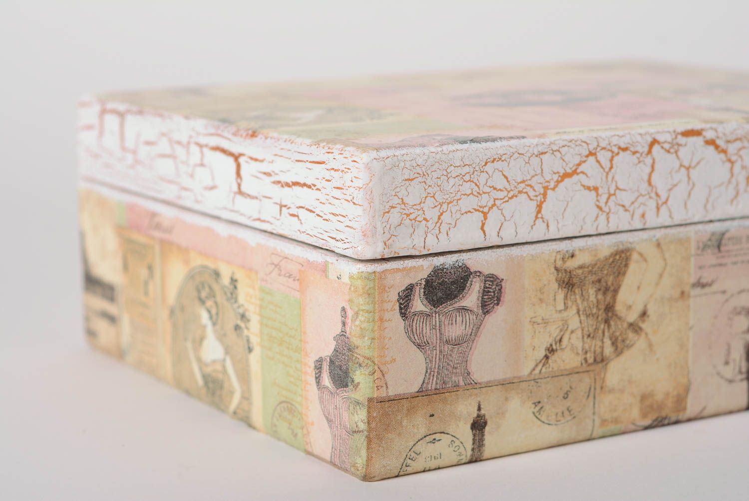 Caja de madera hecha a mano vintage en técnica de decoupage con dos secciones foto 5