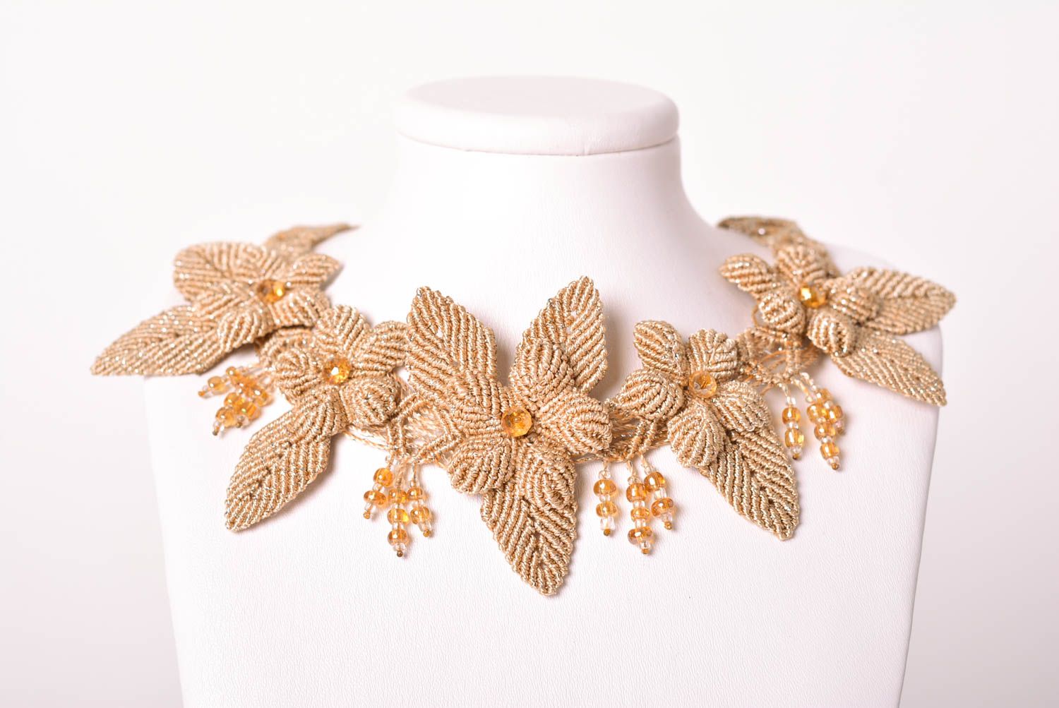 Handmade designer necklace stylish necklace with flowers beautiful jewelry photo 1