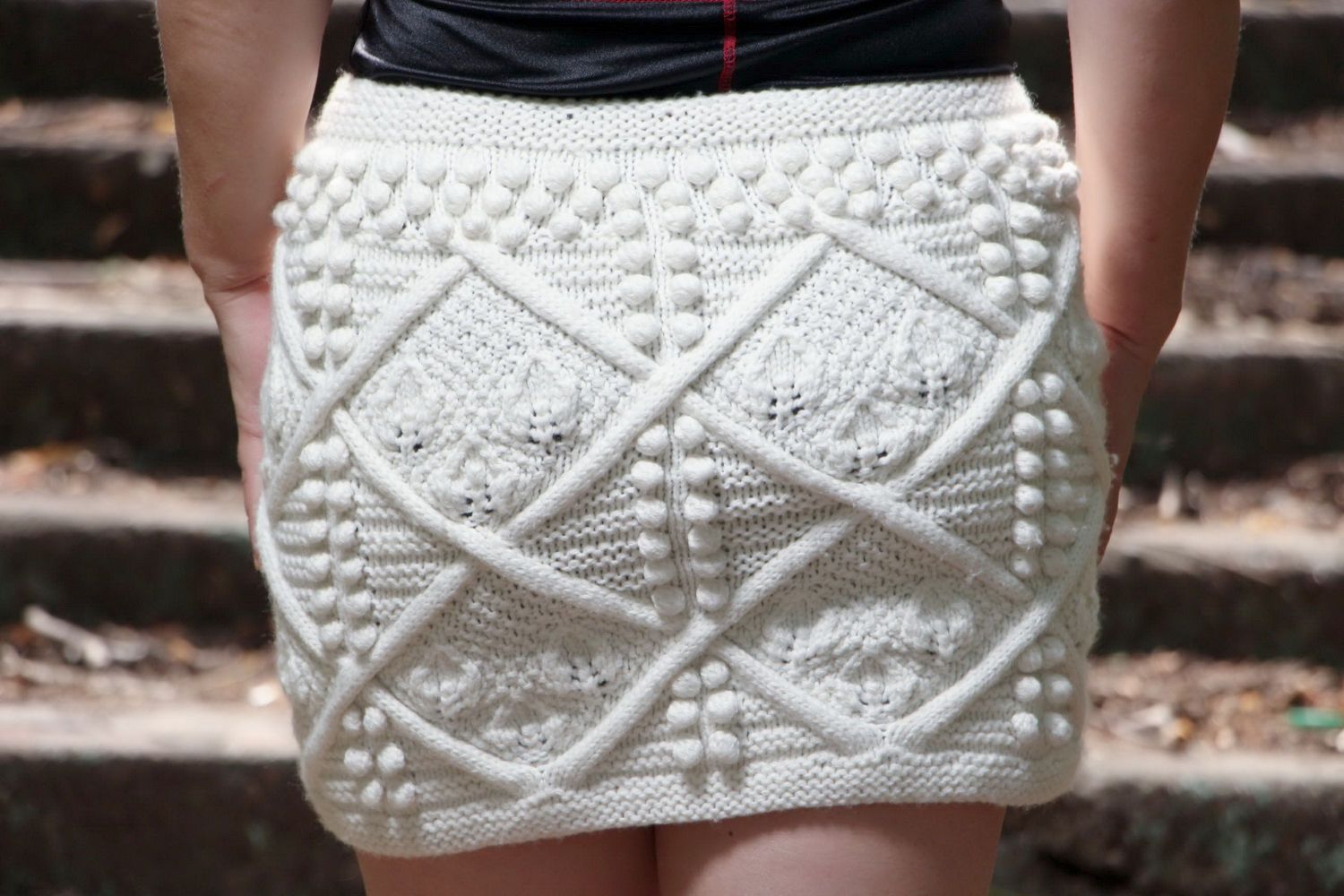 Jupe tricotée en laine photo 2