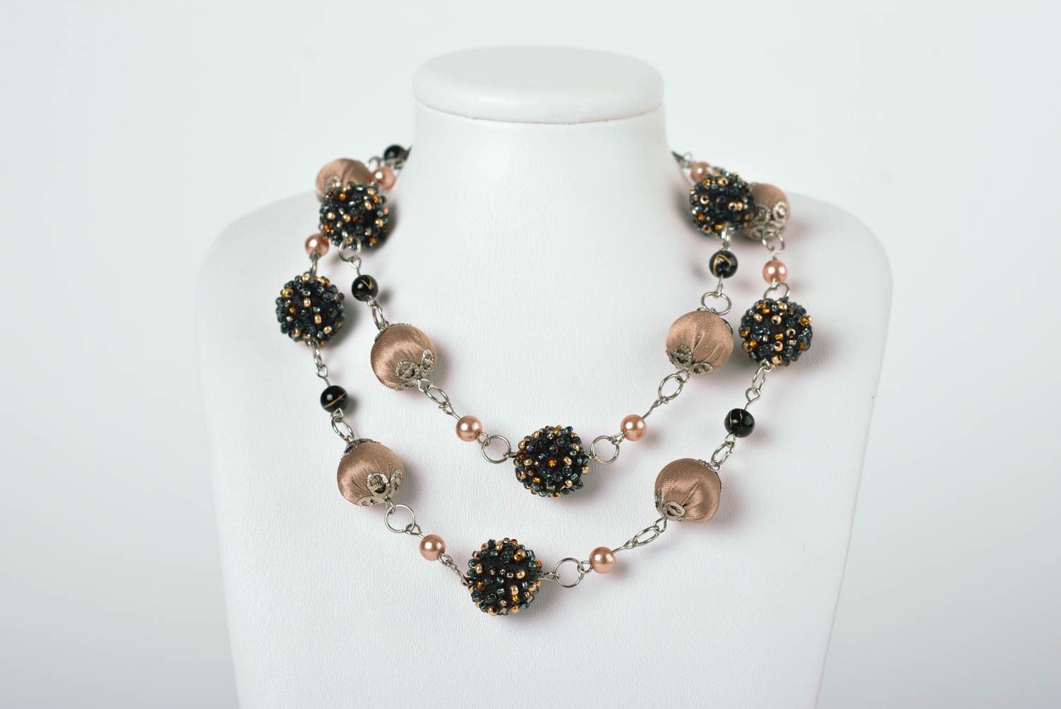 Handmade designer necklace stylish beaded necklace cute textile accessory photo 3