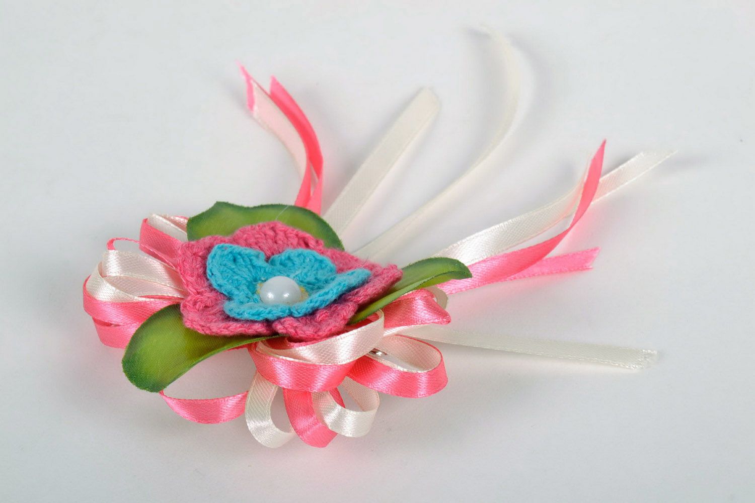 Broche-barrette fait main en forme de fleur artificielle  photo 2