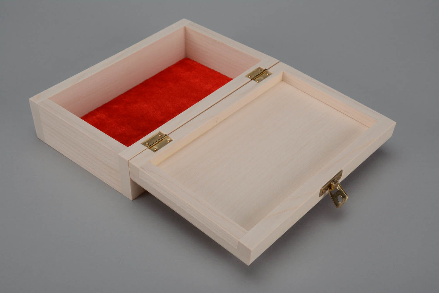 Caja de madera rectangular foto 1