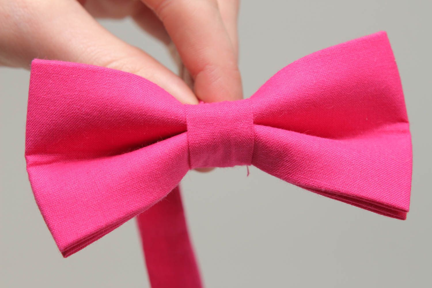 Cotton fabric bow tie of crimson color photo 4
