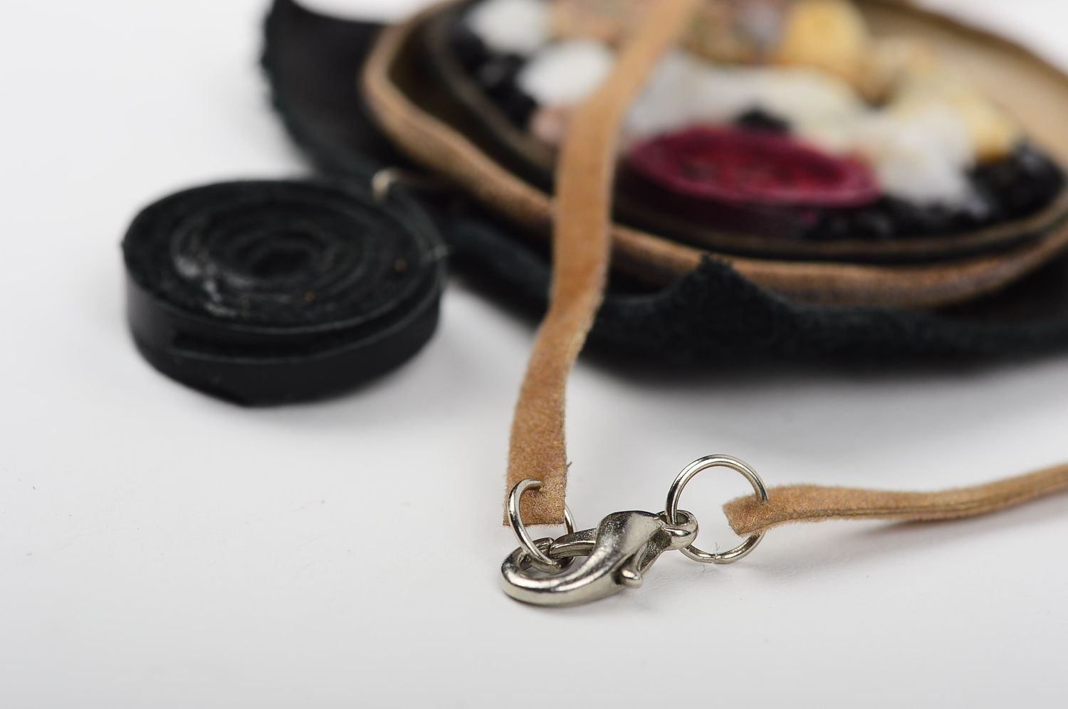 Handgefertigtes Damen Collier Modeschmuck Halskette Accessoire für Frauen foto 5