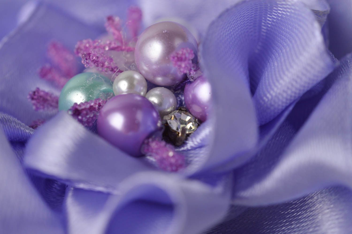 Broche fleur violette faite main Accessoire femme en tissu Petit cadeau femme photo 4