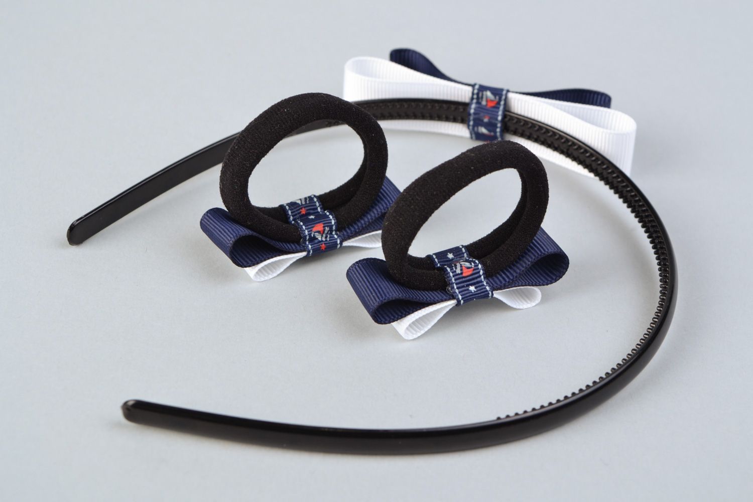 Ensemble d'accessoires pour cheveux avec noeuds en rubans de reps faits main photo 4