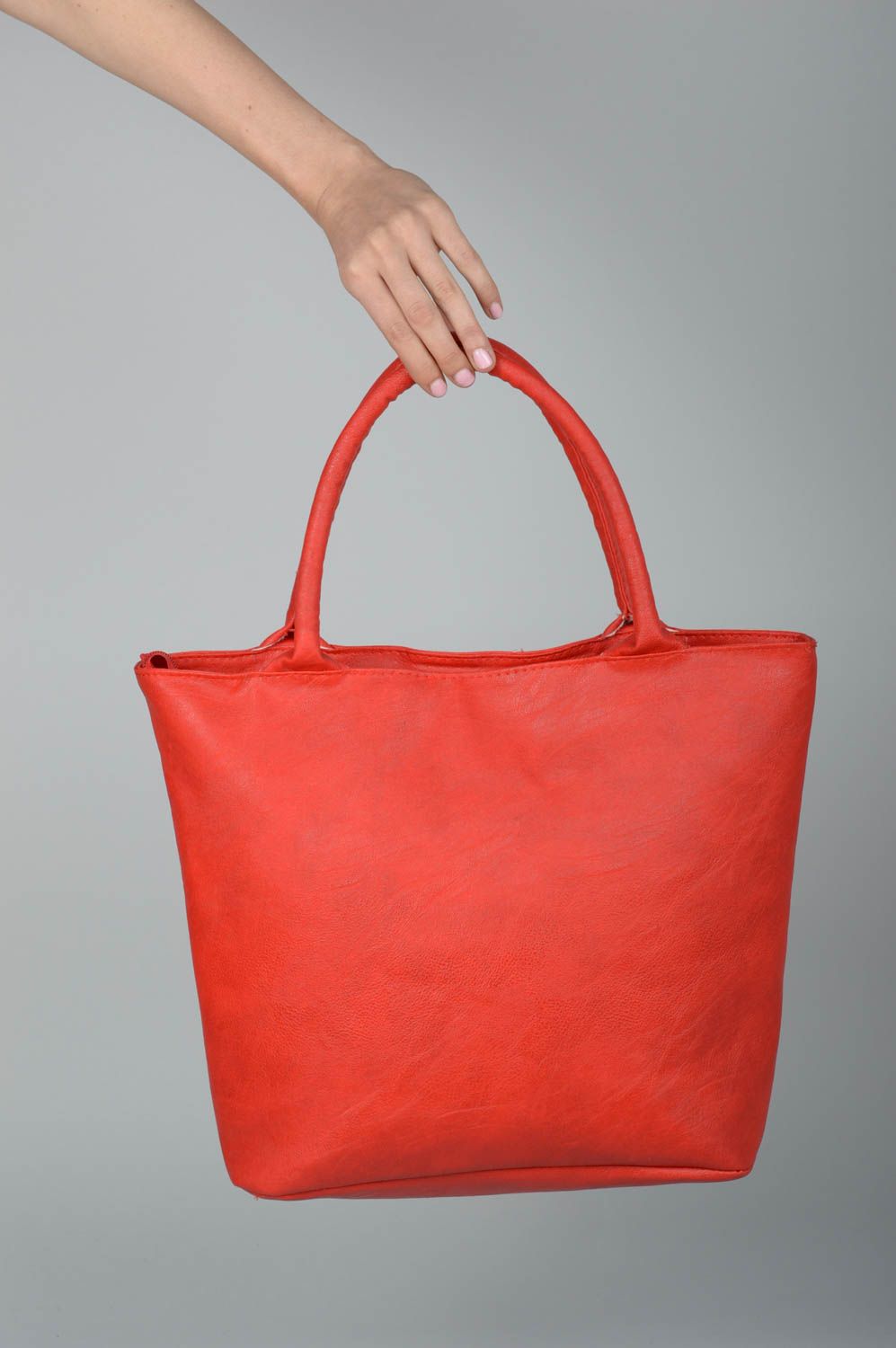Tasche aus Kunstleder handgemachte Tasche rote Ledertasche ausgefallene Tasche foto 6