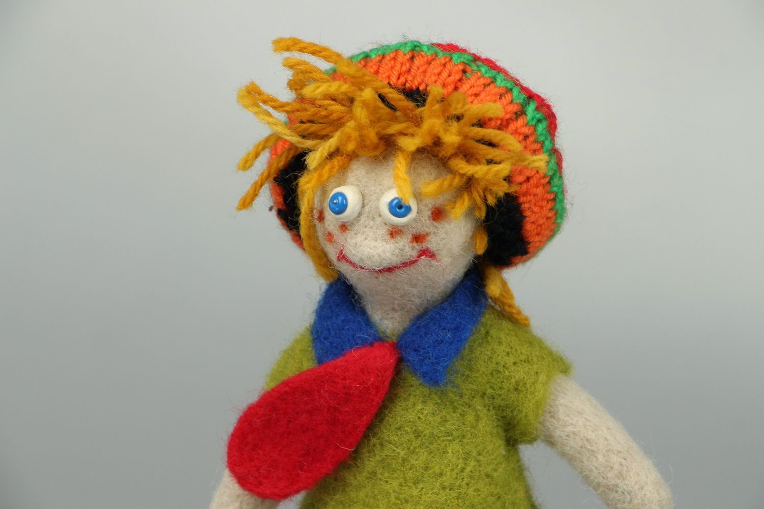 Woolen toy Man in a Hat photo 2