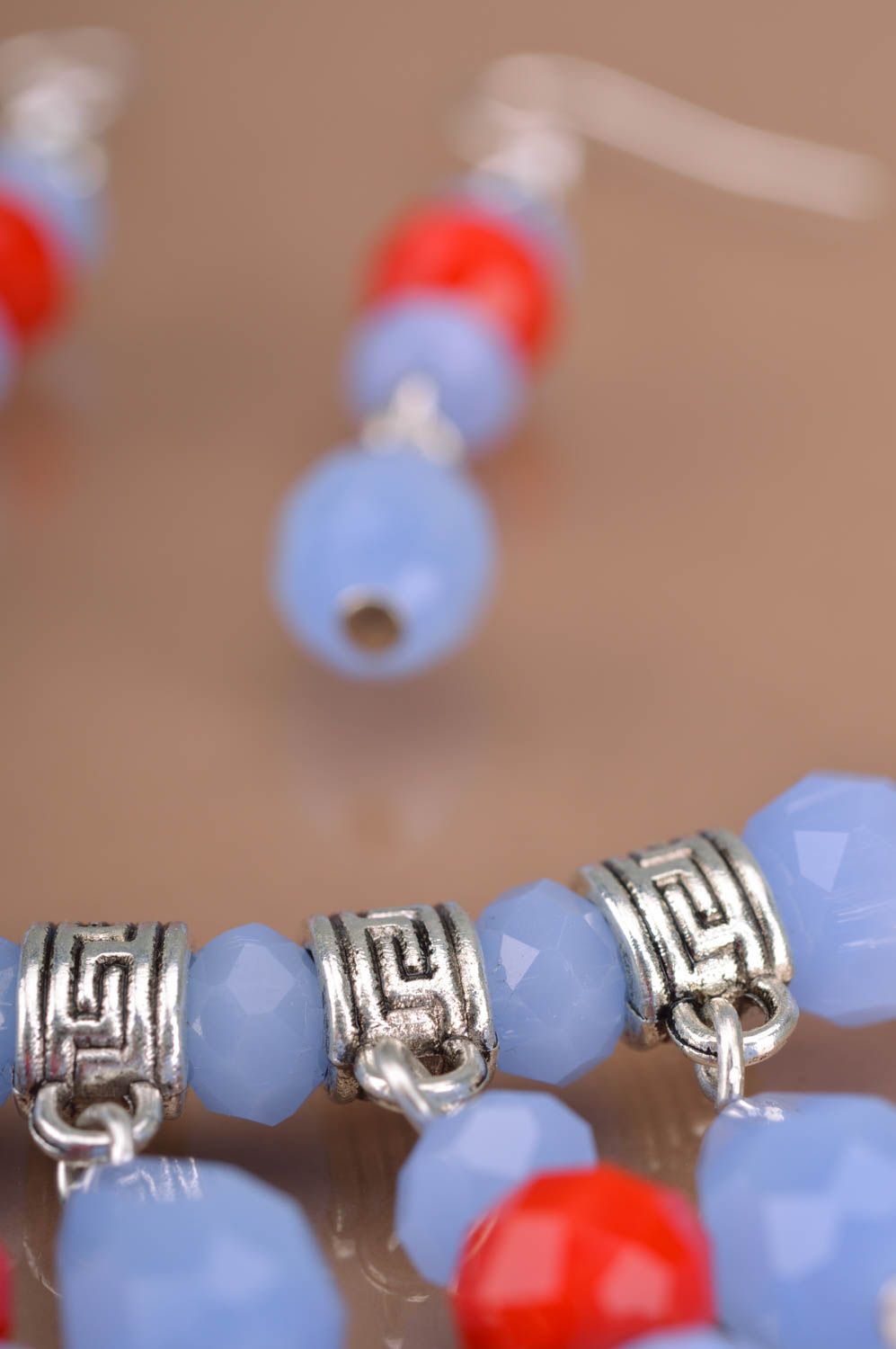 Designer Schmuckset Collier und Ohrringe aus Glaskugeln in Blau und Rot handmade foto 4