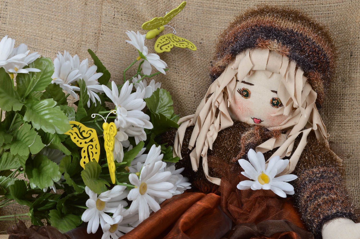 Muñeca de trapo hecha a mano peluche artesanal decoración de dormitorio foto 1