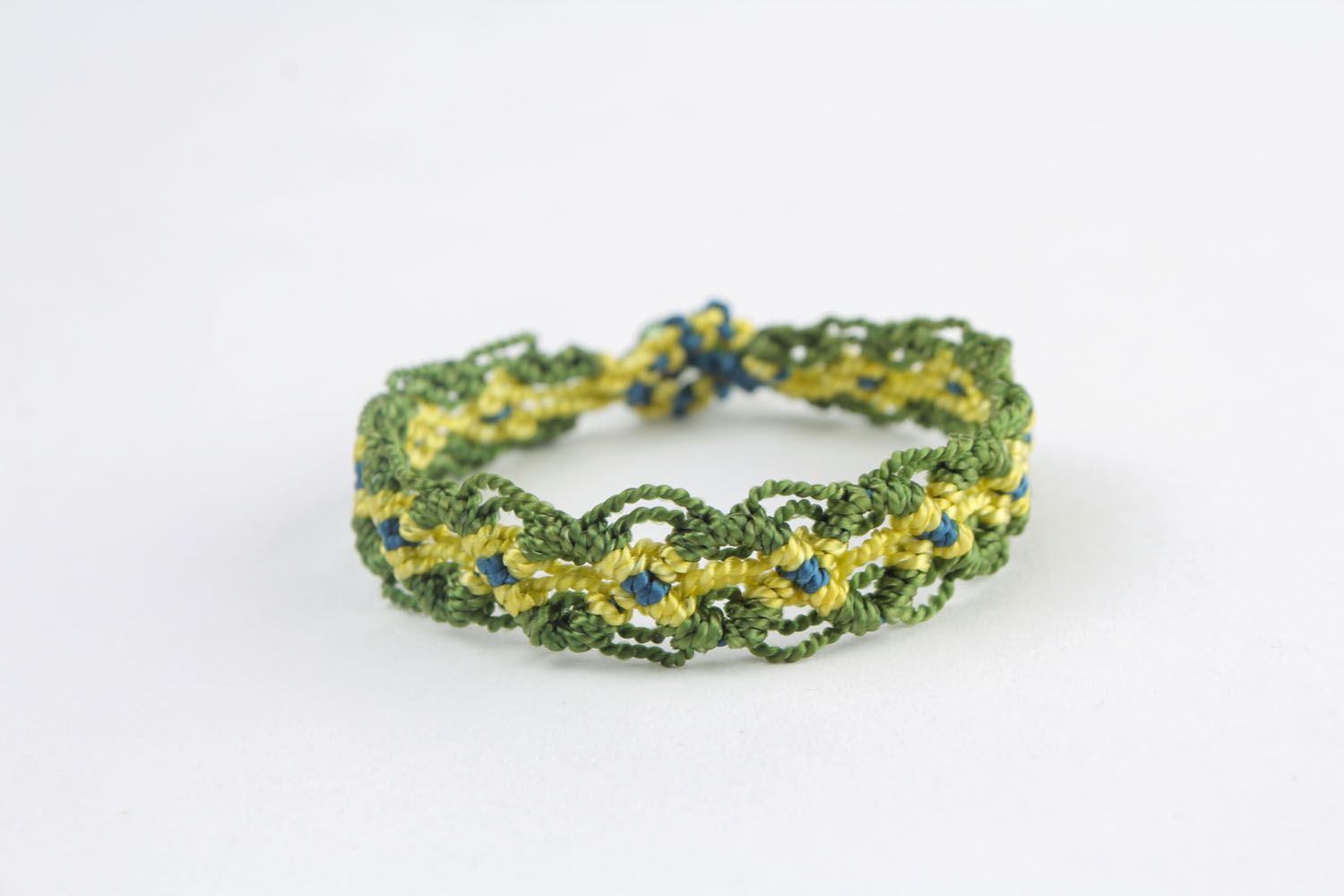 Green woven bracelet  photo 3