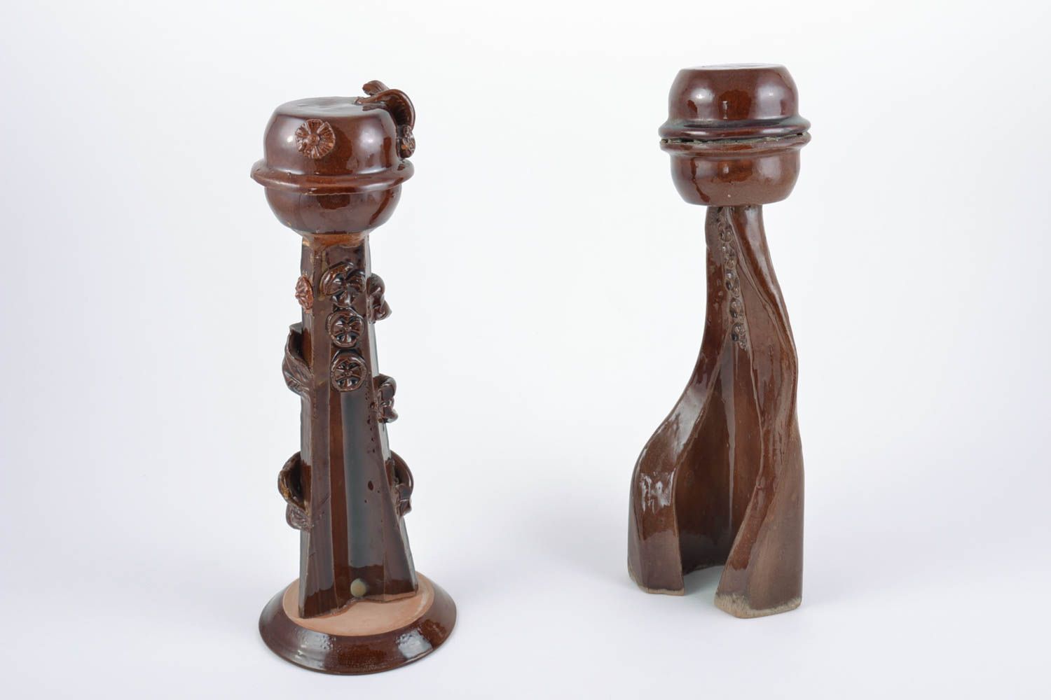 Ensemble de figurines en terre cuite et glaçure brunes faites main 2 pièces photo 2