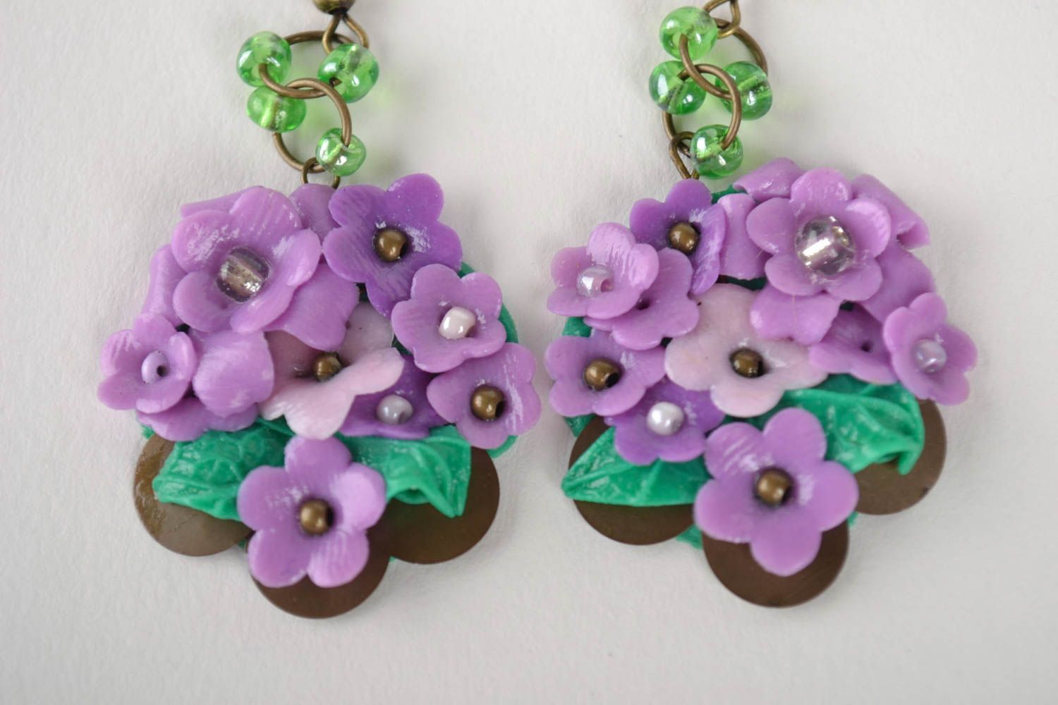 Boucles d'oreilles violettes Bijou fait main florales pâte polymère Cadeau femme photo 4