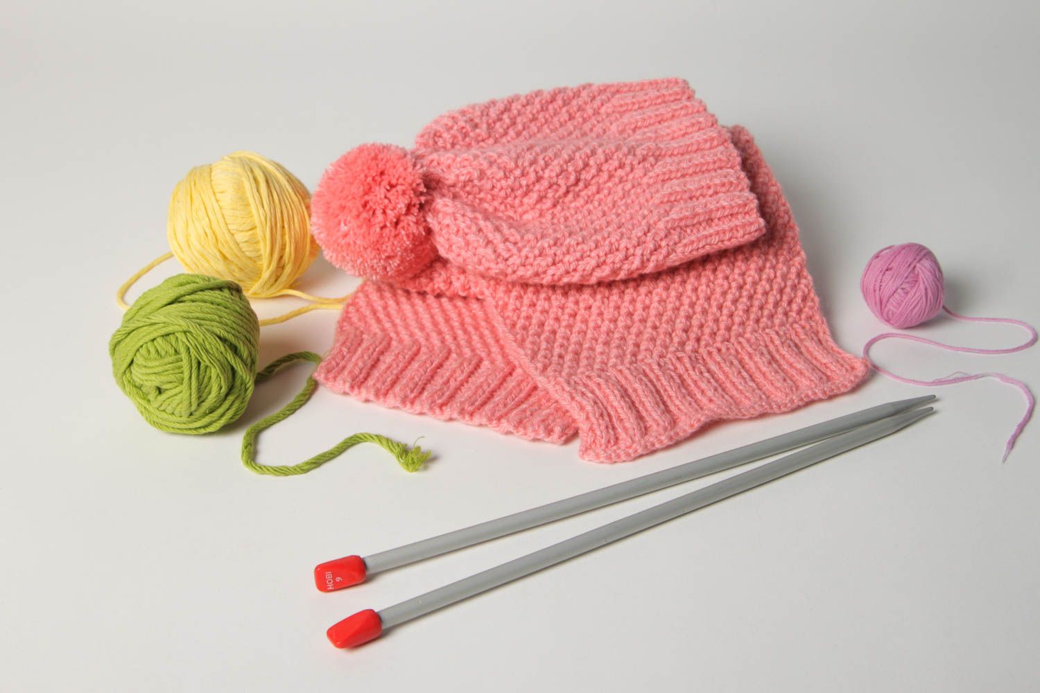 Handmade winter accessories beautiful knitted cap stylish warm pink scarf photo 1