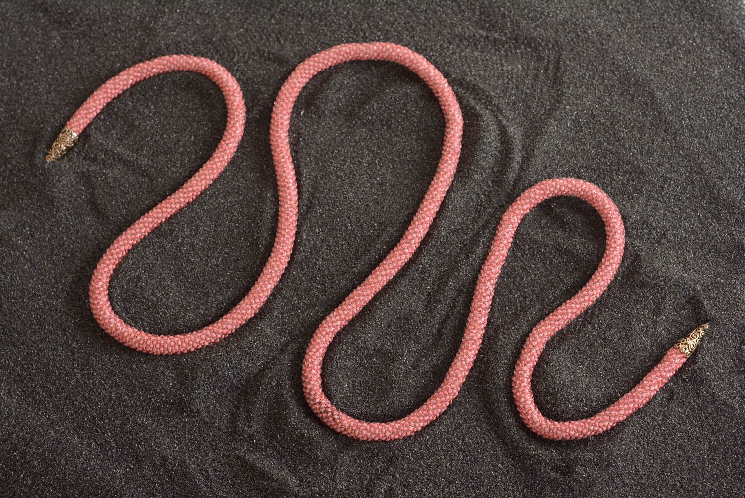 Украшение ручной работы лариат из бисера украшение из бисера длинное розовое фото 1