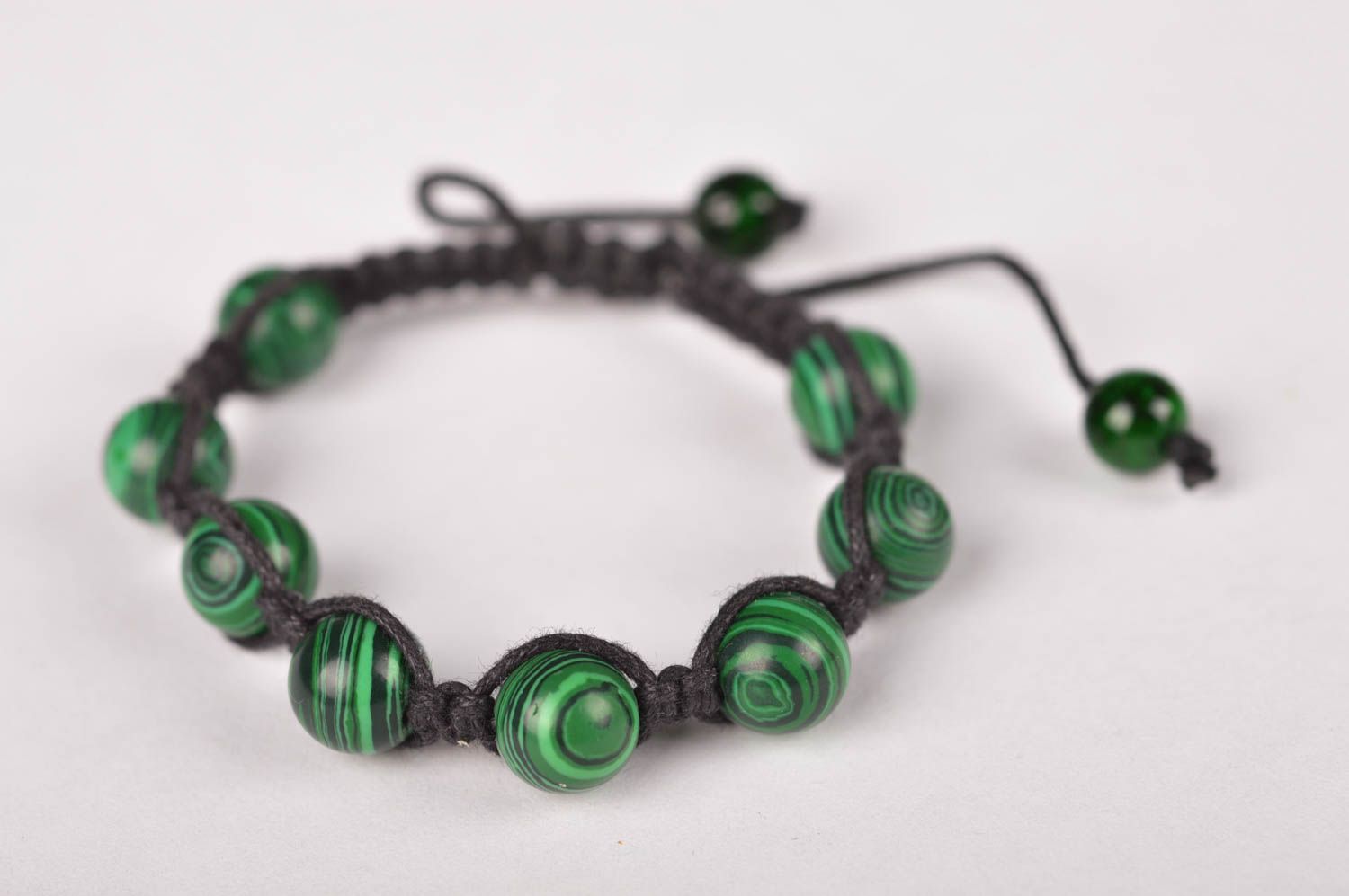Pulsera de cordones y cuentas verdes pulsera artesanal pulsera para mujer  foto 2