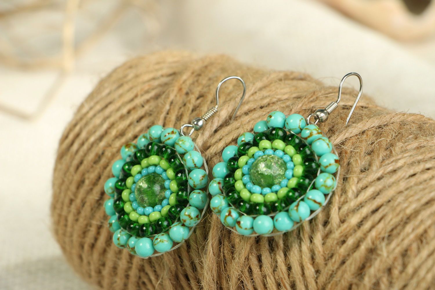 Round earrings with beads and turquoise photo 3