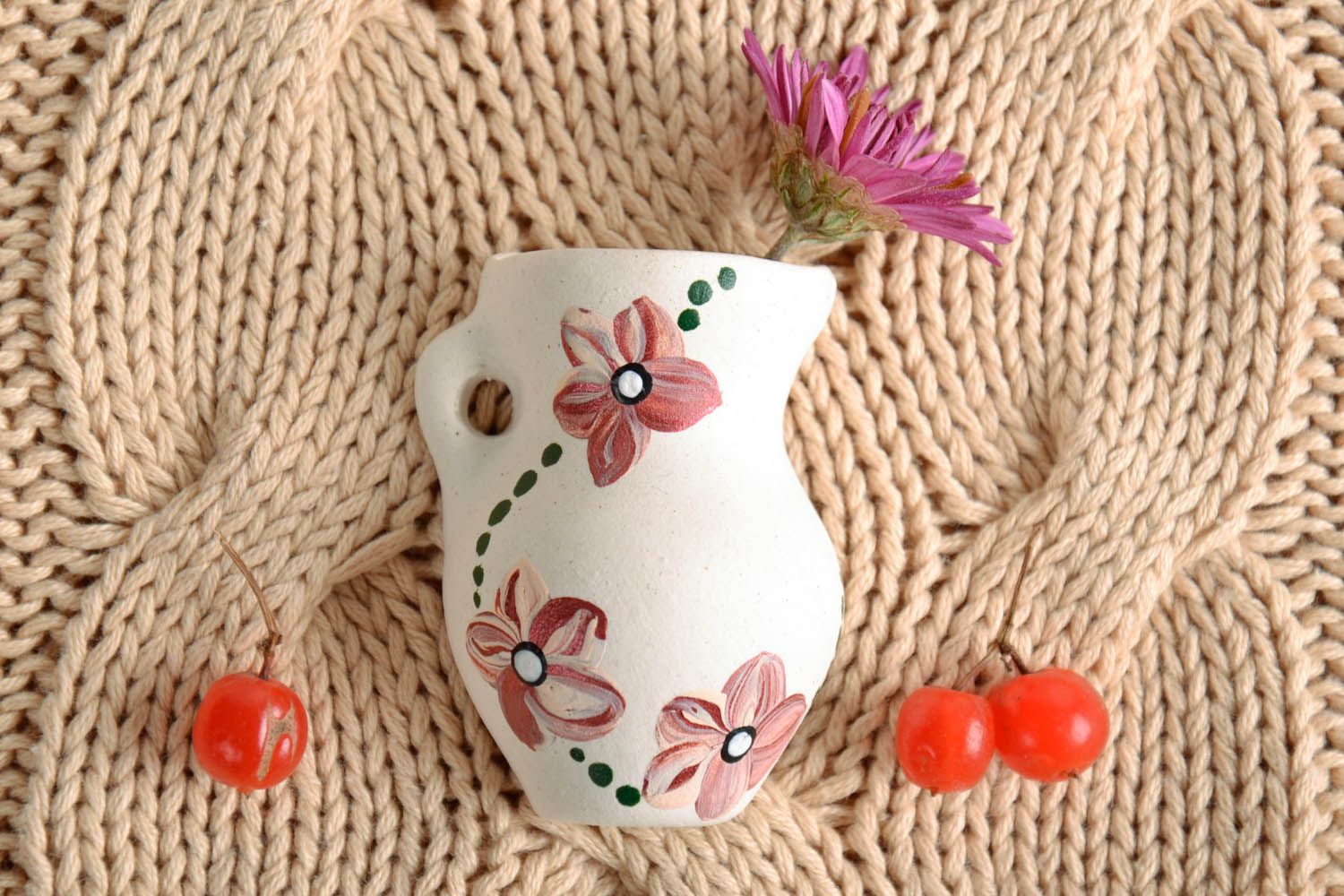 Kühlschrankmagnet aus Keramik Vase foto 1