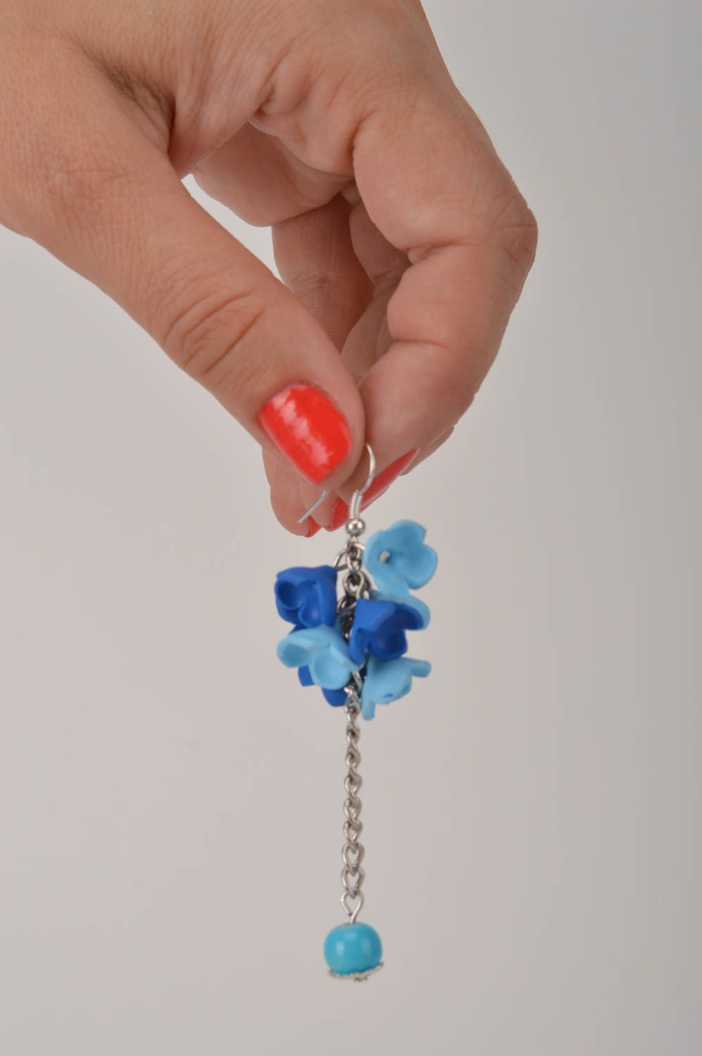 Boucles d'oreilles pendantes Bijou fait main fleurs bleues Cadeau femme photo 2