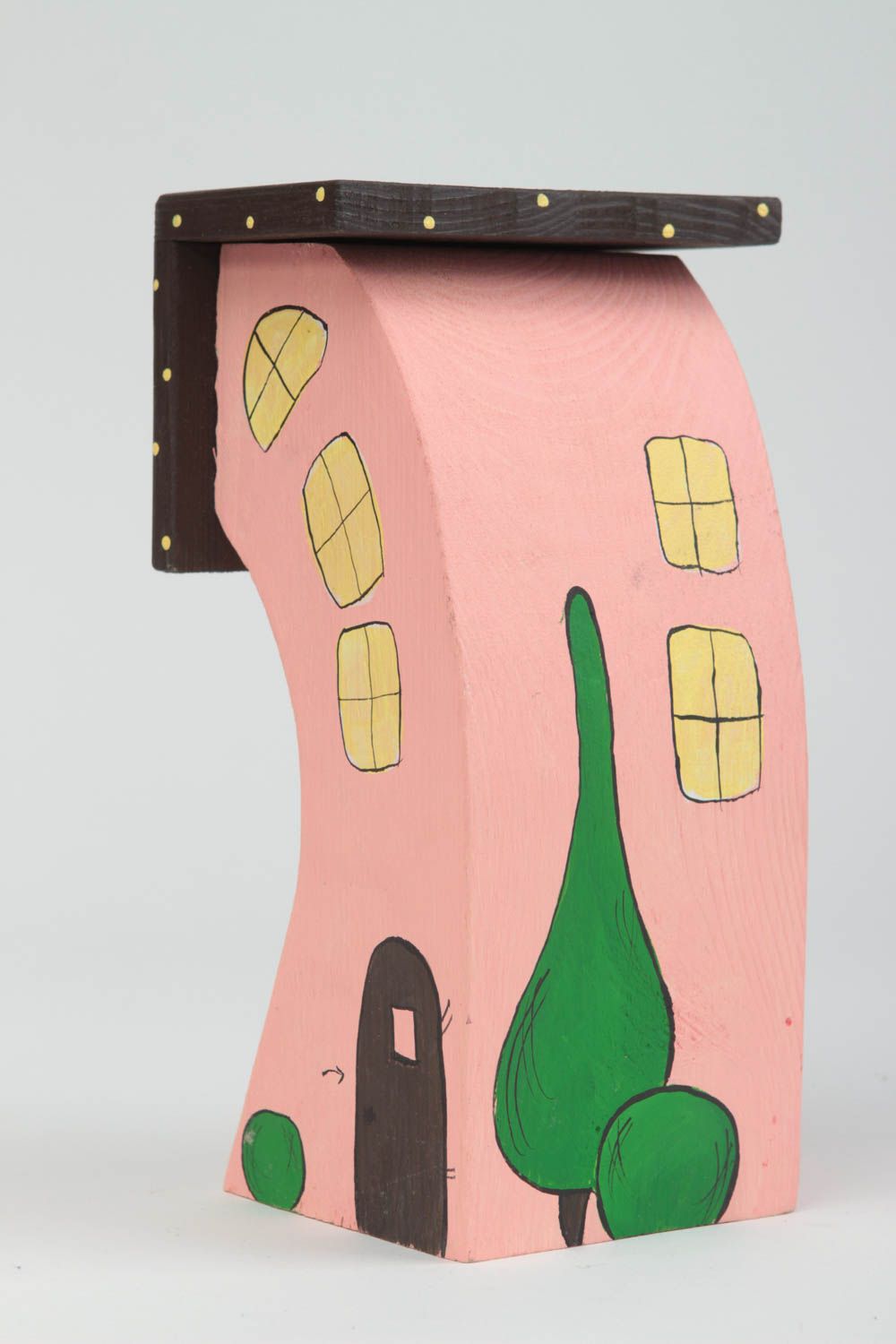Хорошенький декоративный домик расписанный акриловыми красками ручная работа фото 2