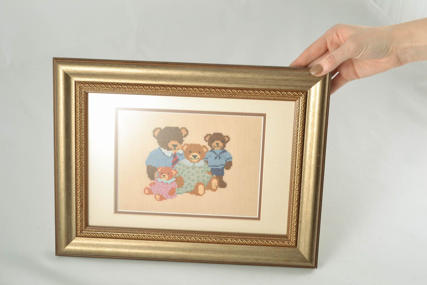 Cross stitched picture Bear Family photo 4