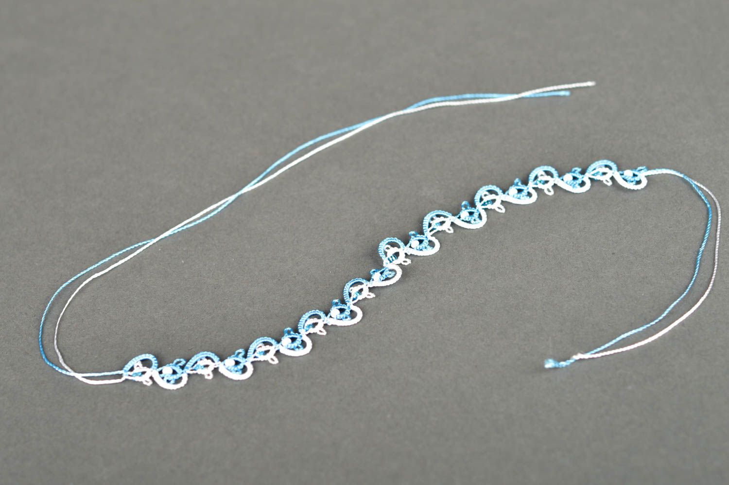 Украшение фриволите браслет ручной работы браслет из ниток нарядный голубой фото 5